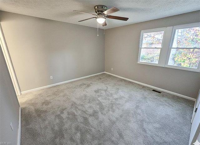 390 Jury Ln Unit A, Newport News, VA 23608