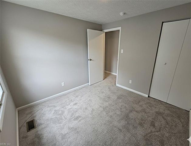 390 Jury Ln Unit A, Newport News, VA 23608