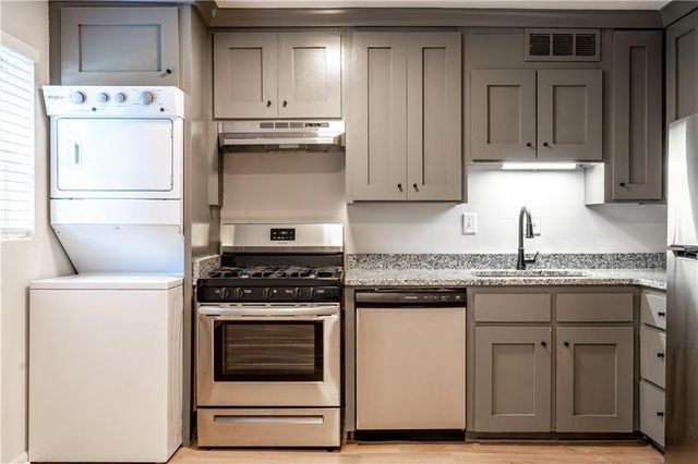 1135 Woodland Avenue NE 9, Atlanta, GA 30324