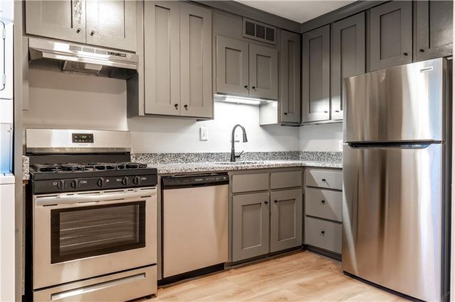 1135 Woodland Avenue NE 9, Atlanta, GA 30324