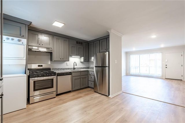 1135 Woodland Avenue NE 9, Atlanta, GA 30324