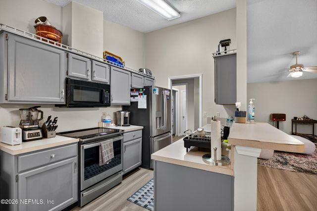 2077 TANAGER Drive, Orange Park, FL 32073