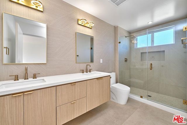 6050 E Burwood, Los Angeles, CA 90042