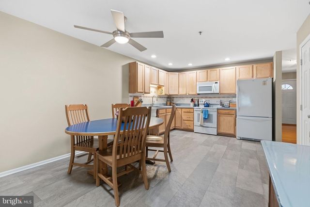 317 JEFFERSON CT, Royersford, PA 19468