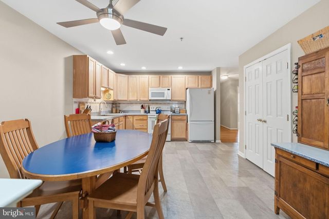 317 JEFFERSON CT, Royersford, PA 19468