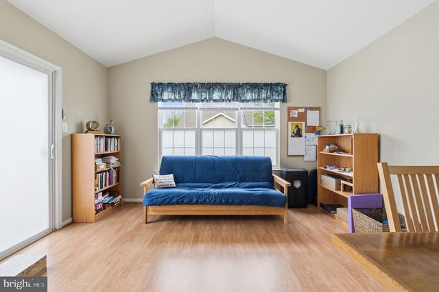 317 JEFFERSON CT, Royersford, PA 19468