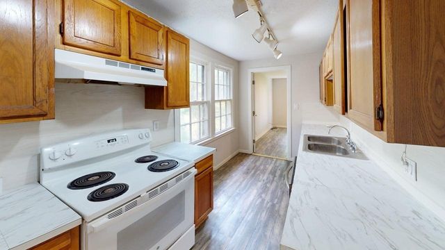 224 W Hull Street A, Denison, TX 75020