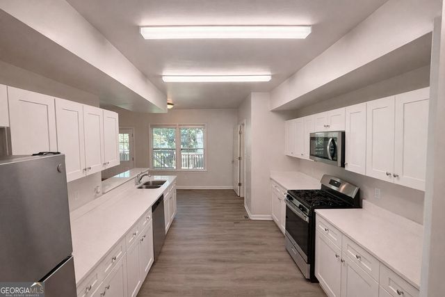 601 Mountain Harbor, Stone Mountain, GA 30087