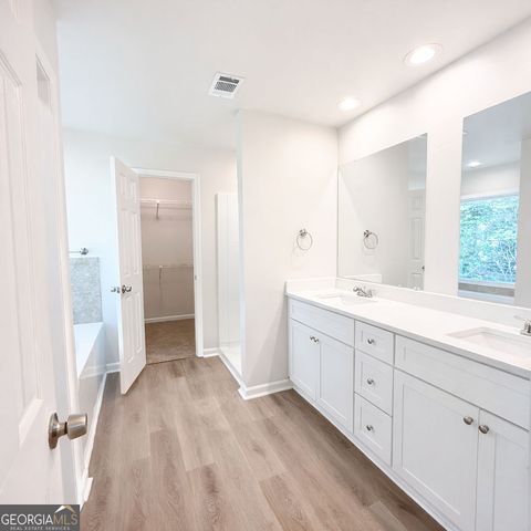 601 Mountain Harbor, Stone Mountain, GA 30087