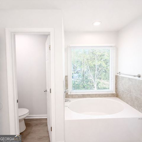 601 Mountain Harbor, Stone Mountain, GA 30087