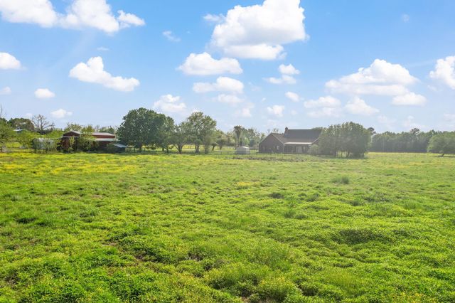 360 Fm 1011 Road, Liberty, TX 77575