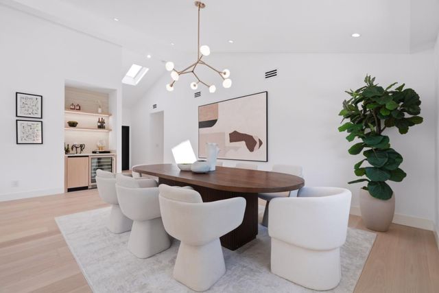 1389 Chelsea Drive, Los Altos, CA 94024