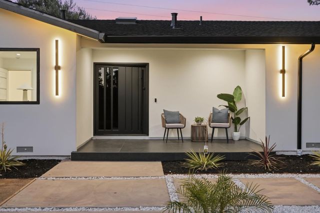 1389 Chelsea Drive, Los Altos, CA 94024