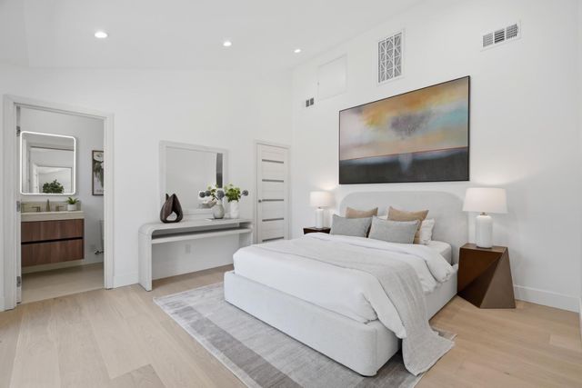 1389 Chelsea Drive, Los Altos, CA 94024