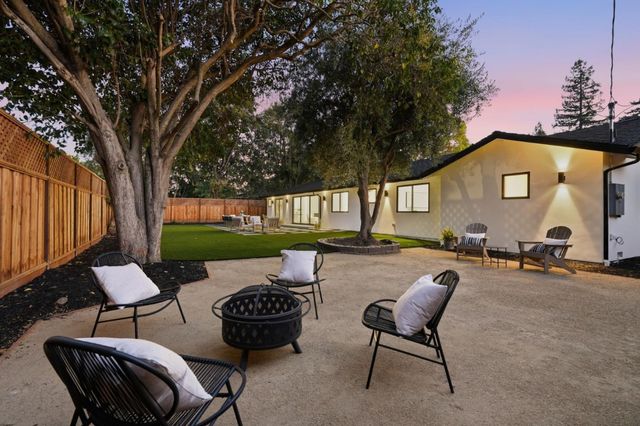 1389 Chelsea Drive, Los Altos, CA 94024