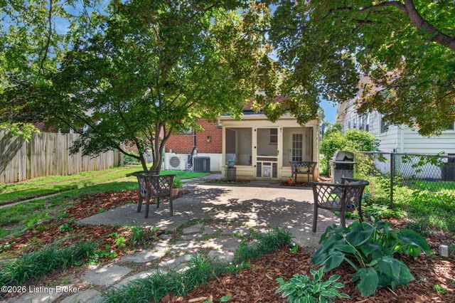 159 Weisser Ave, Louisville, KY 40206