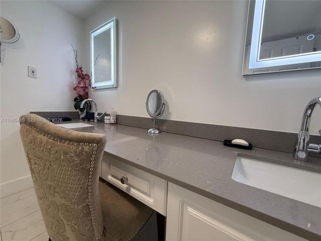 17801 N Bay Rd 614, Sunny Isles Beach, FL 33160