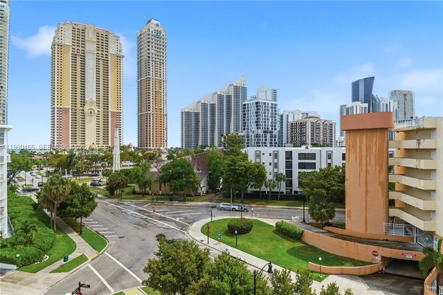 17801 N Bay Rd 614, Sunny Isles Beach, FL 33160