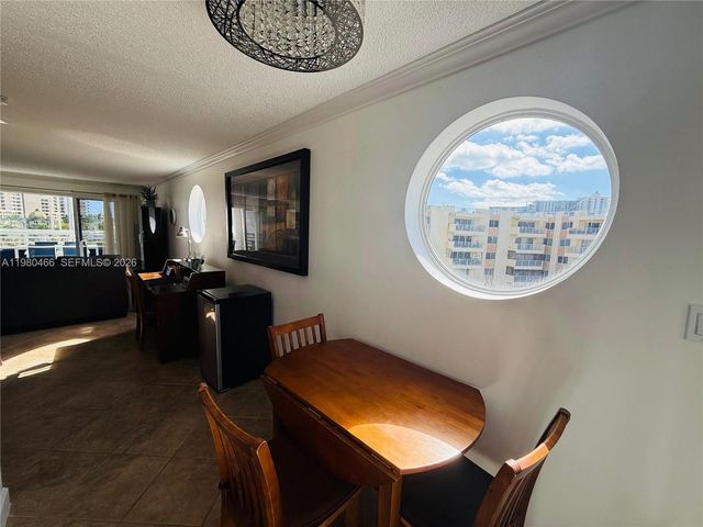 17801 N Bay Rd 614, Sunny Isles Beach, FL 33160