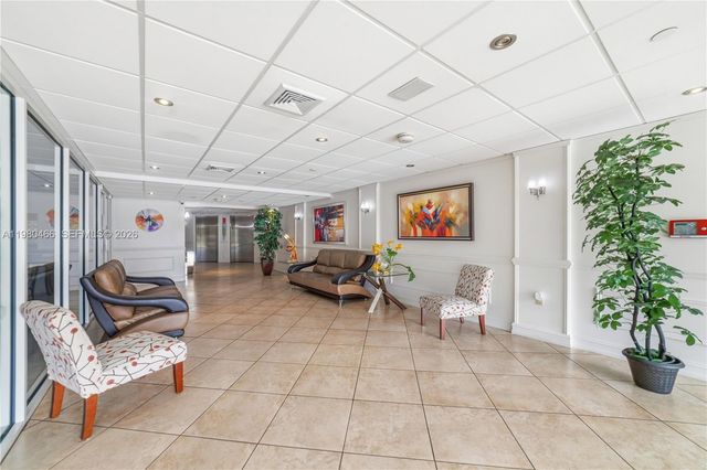 17801 N Bay Rd 614, Sunny Isles Beach, FL 33160