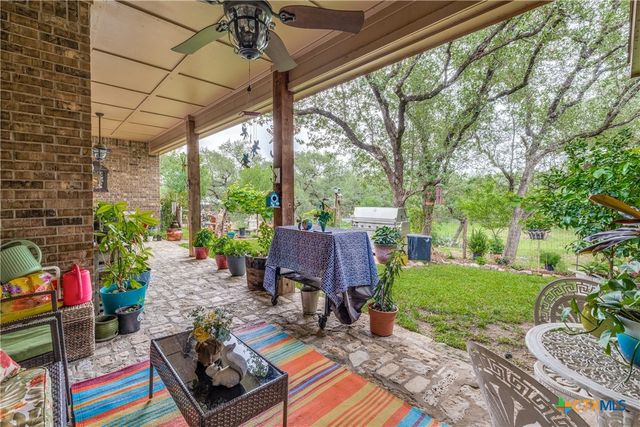 770 Lone Oak Road, New Braunfels, TX 78132