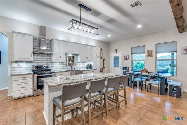 770 Lone Oak Road, New Braunfels, TX 78132