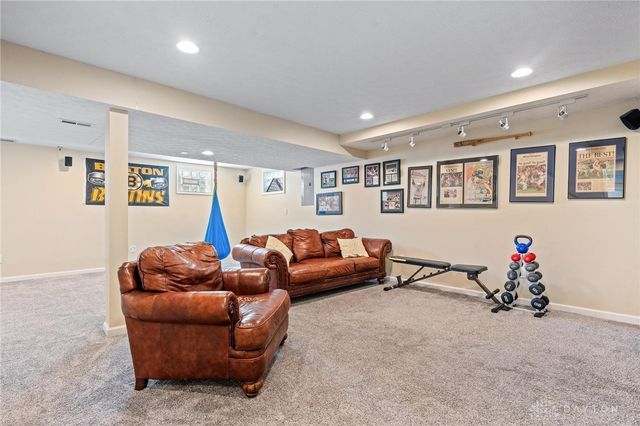 340 Brookside Drive, Springboro, OH 45066