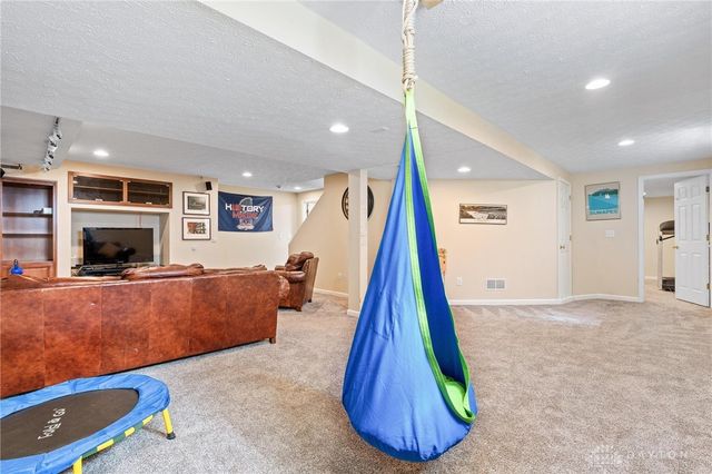 340 Brookside Drive, Springboro, OH 45066