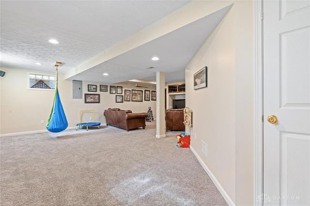 340 Brookside Drive, Springboro, OH 45066