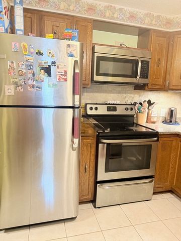 141 Essex St B2, Saugus, MA 01906
