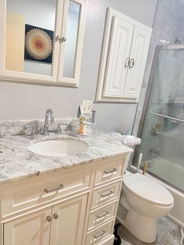 141 Essex St B2, Saugus, MA 01906