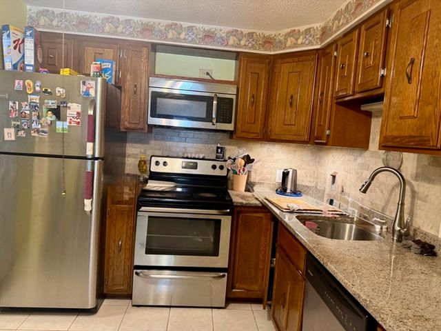 141 Essex St B2, Saugus, MA 01906
