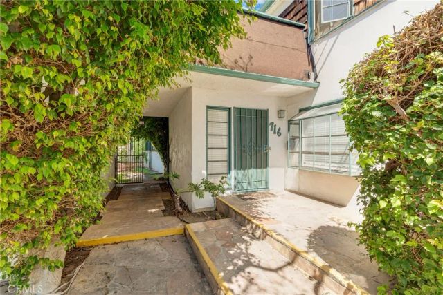 716 Machado Drive, Venice, CA 90291