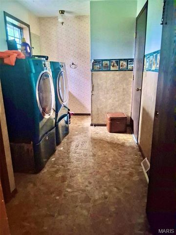 20605 Highway 28, Dixon, MO 65459