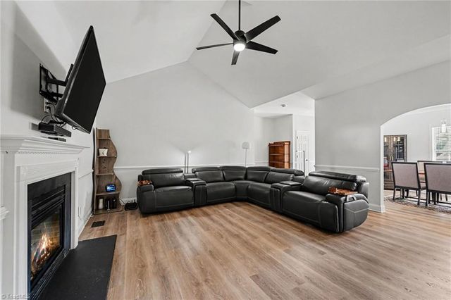 1207 Dogwood Lane, Archdale, NC 27263
