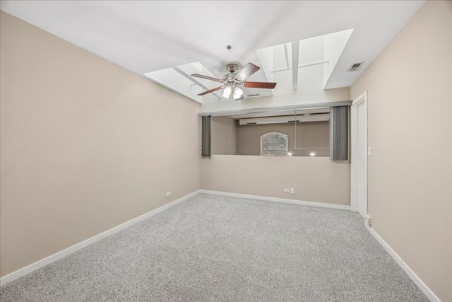 331 S Ridgeland Avenue C, Oak Park, IL 60304