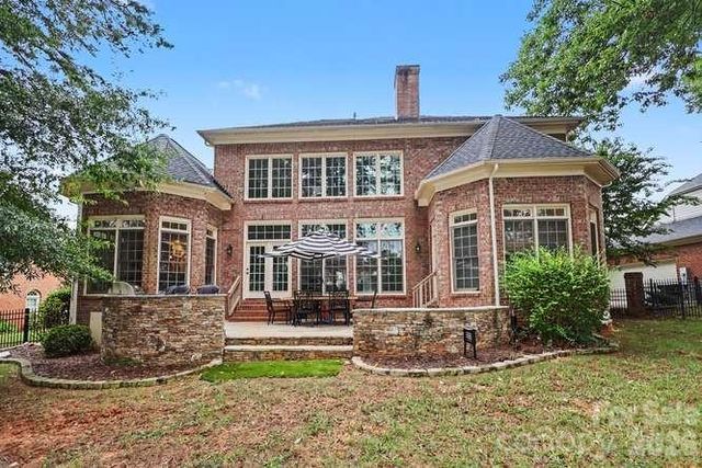 16032 Covington Point Lane, Huntersville, NC 28078