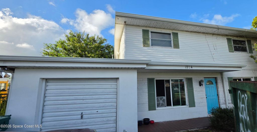 1724 Pontiac Circle S, Melbourne, FL 32935