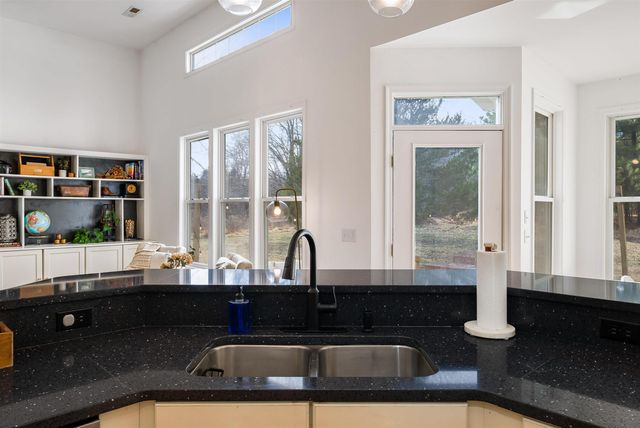 446 ROCKFISH SCHOOL LN, Afton, VA 22920