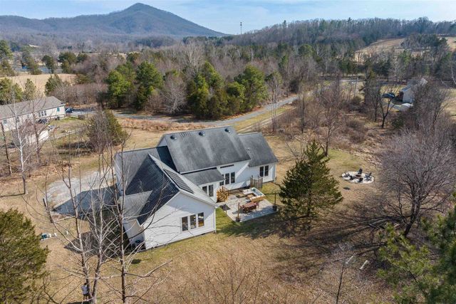 446 ROCKFISH SCHOOL LN, Afton, VA 22920