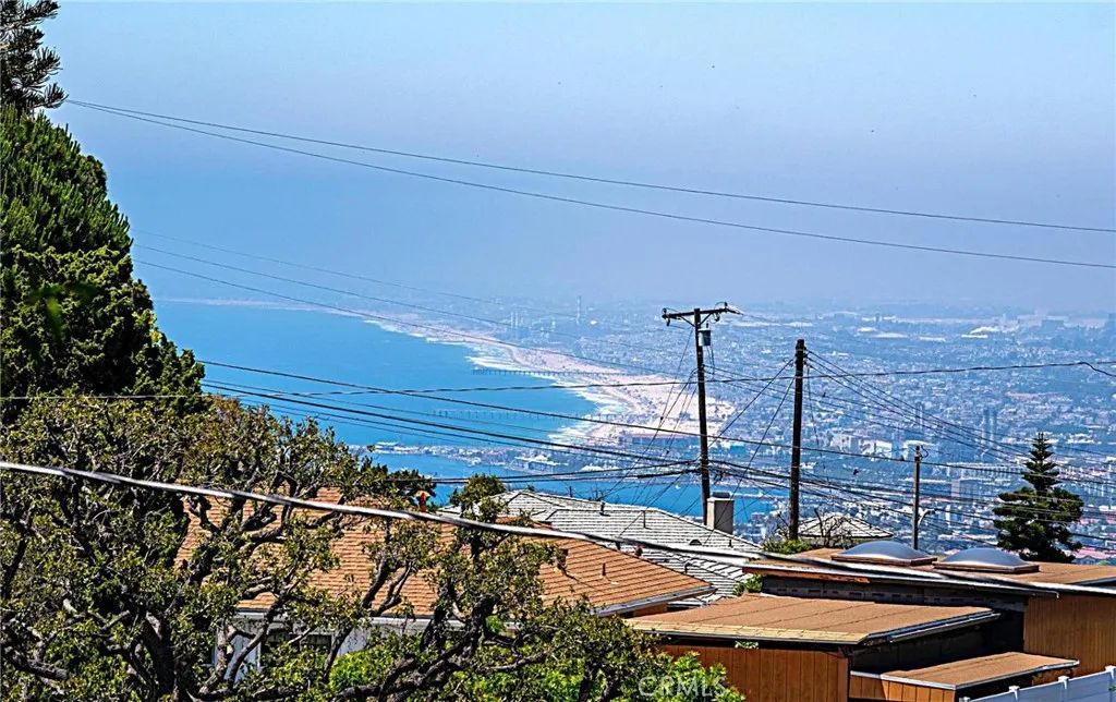 Image 38 of property listing at 5527 Elmbank Road, Rancho Palos Verdes, CA 90275