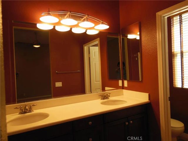 732 W 1st Street, Claremont, CA 91711