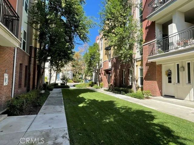 732 W 1st Street, Claremont, CA 91711