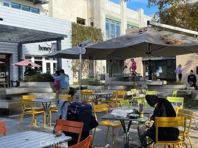 732 W 1st Street, Claremont, CA 91711