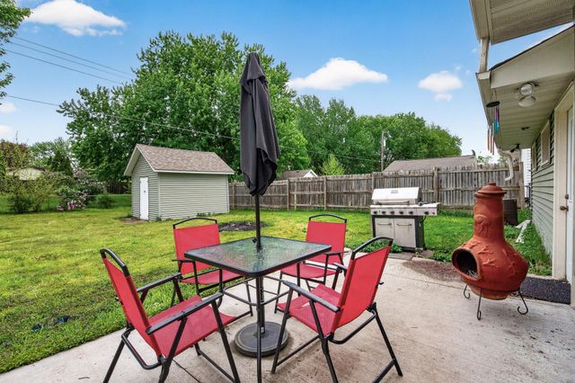 2041 Emerald Lane, Eagan, MN 55122