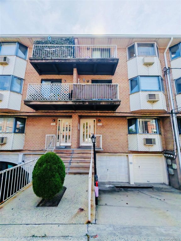 1088 E 73rd Street 3C, Brooklyn, NY 11234 — exterior