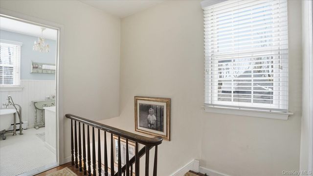 5 Wendover Road, Setauket, NY 11733