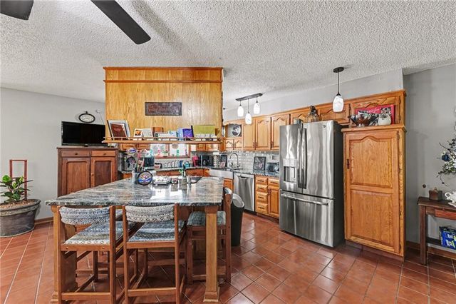 12975 238th Street, Linwood, KS 66052