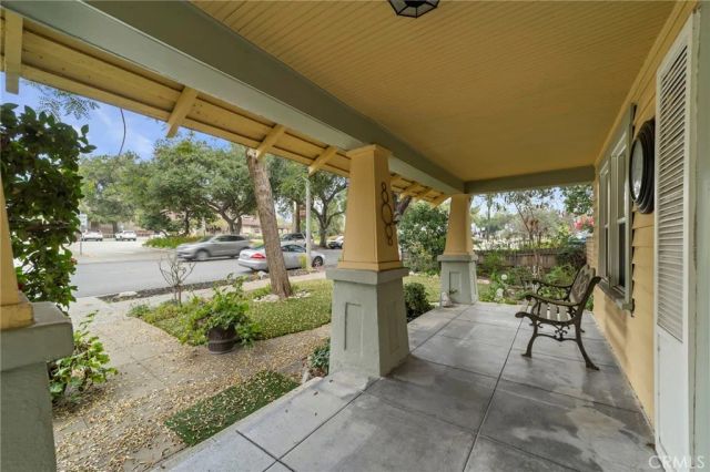 316 E Foothill Boulevard, Glendora, CA 91741