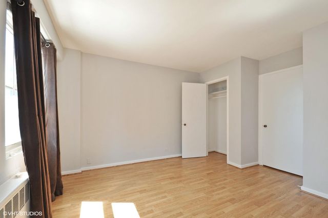 2909 N Sheridan Road 703, Chicago, IL 60657